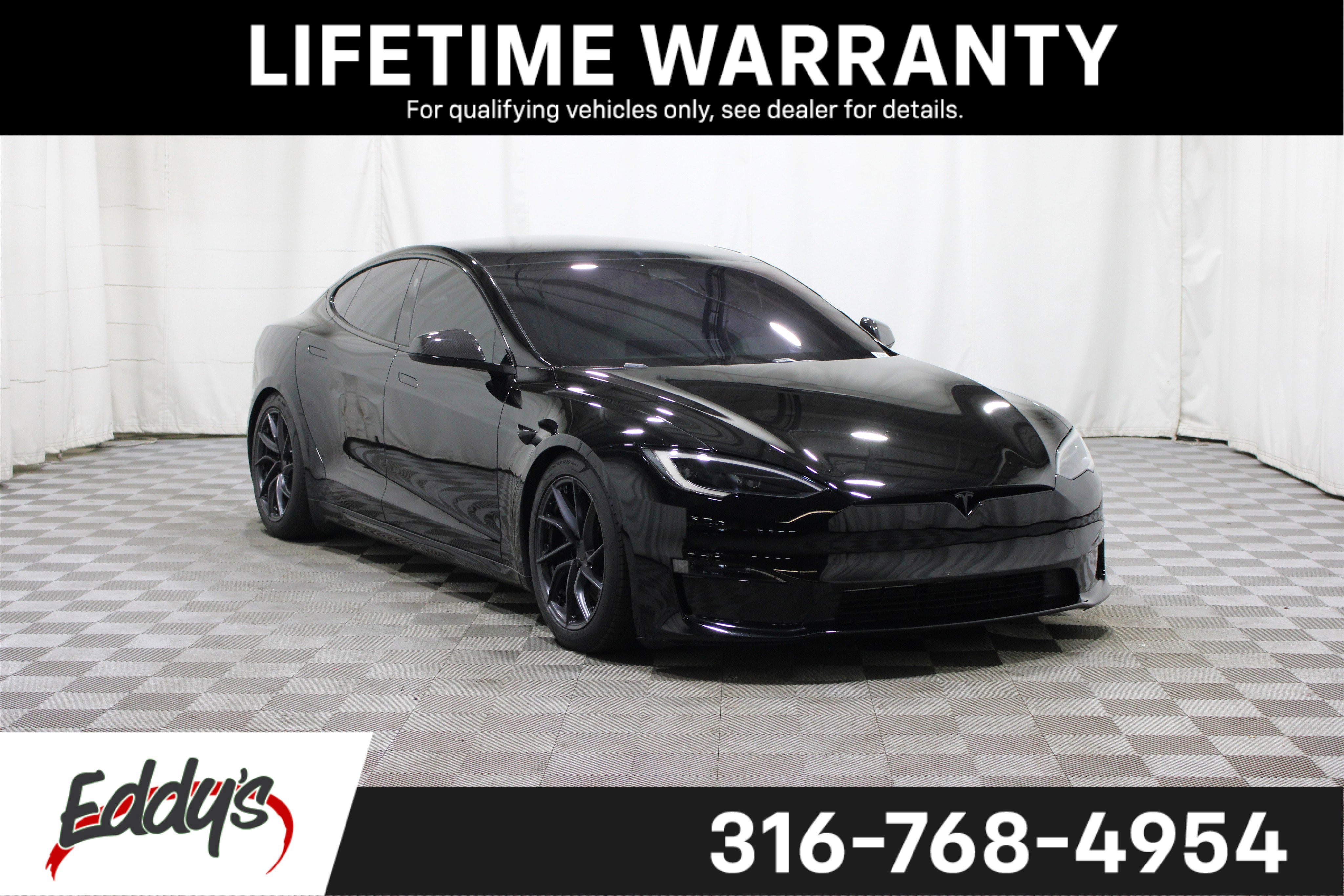 Used 2022 Tesla Model S Plaid image 1