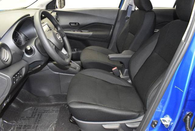 Certified 2025 Nissan Kicks Play S FWD image 12