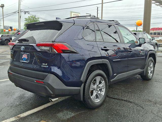 Certified 2023 Toyota RAV4 XLE w/ Convenience Package AWD/4WD image 4