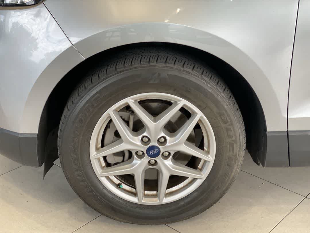 Used 2022 Ford Edge SEL AWD/4WD image 13