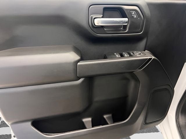 Certified 2025 Chevrolet Silverado 1500 Custom AWD/4WD image 10