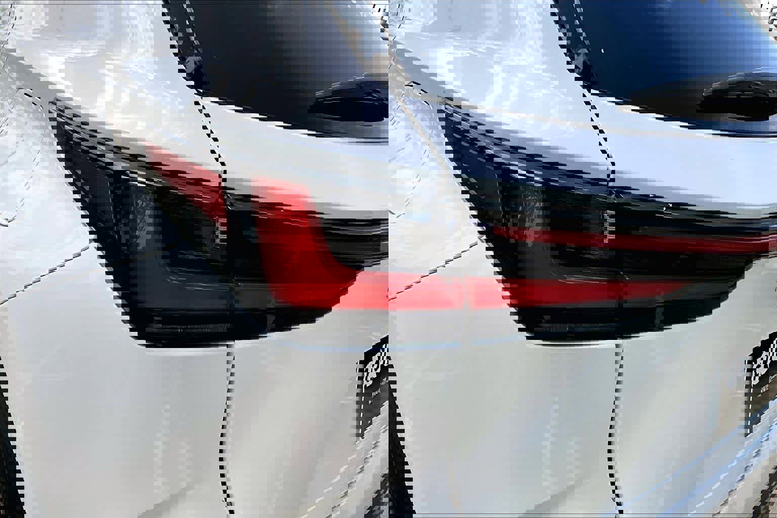 Used 2025 Lexus NX 250 FWD w/ Towing Package (2000 Lbs) image 26