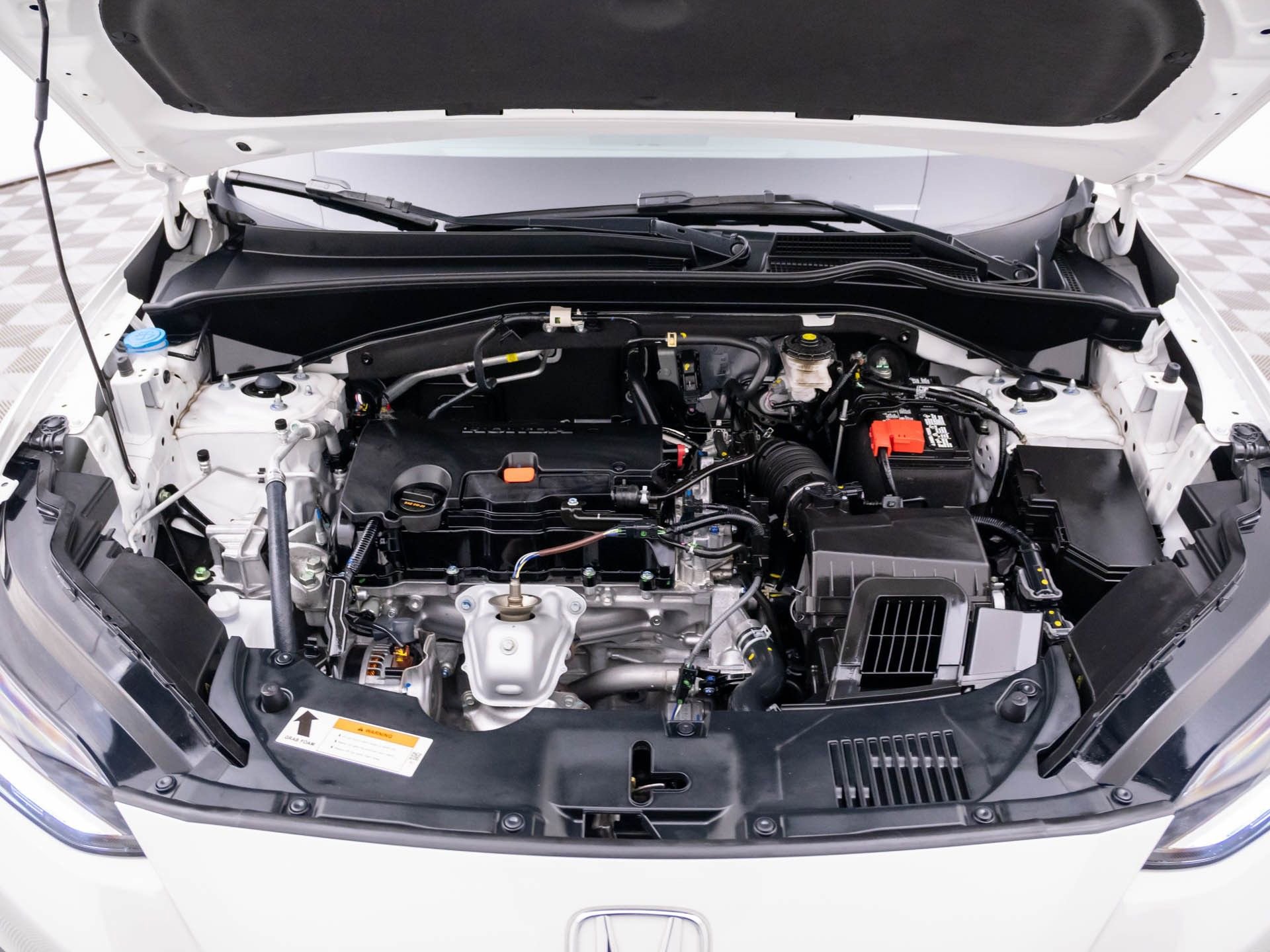 Used 2024 Honda HR-V LX image 30