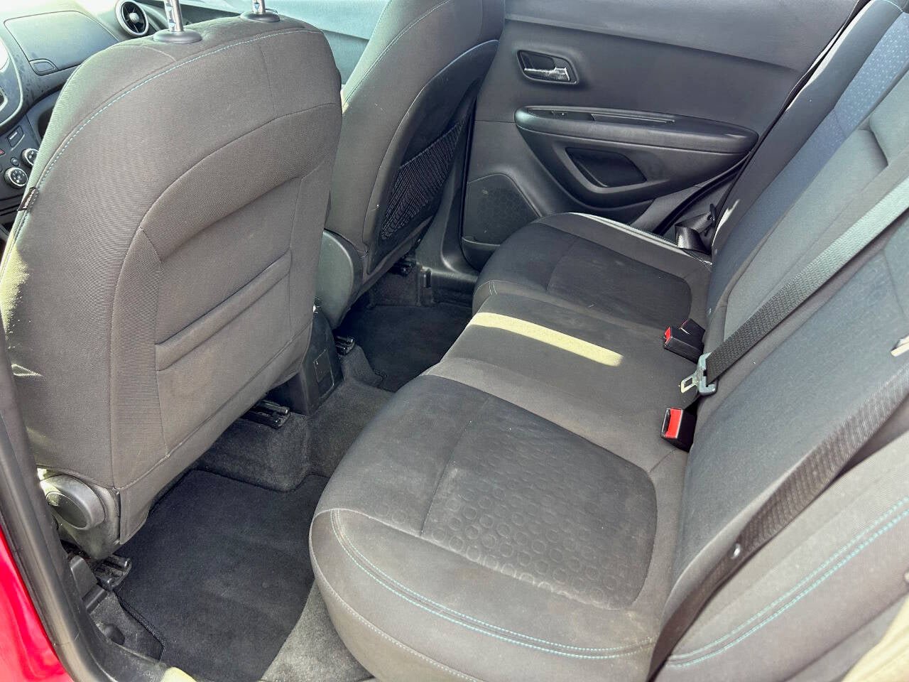 Used 2015 Chevrolet Trax LS FWD image 9