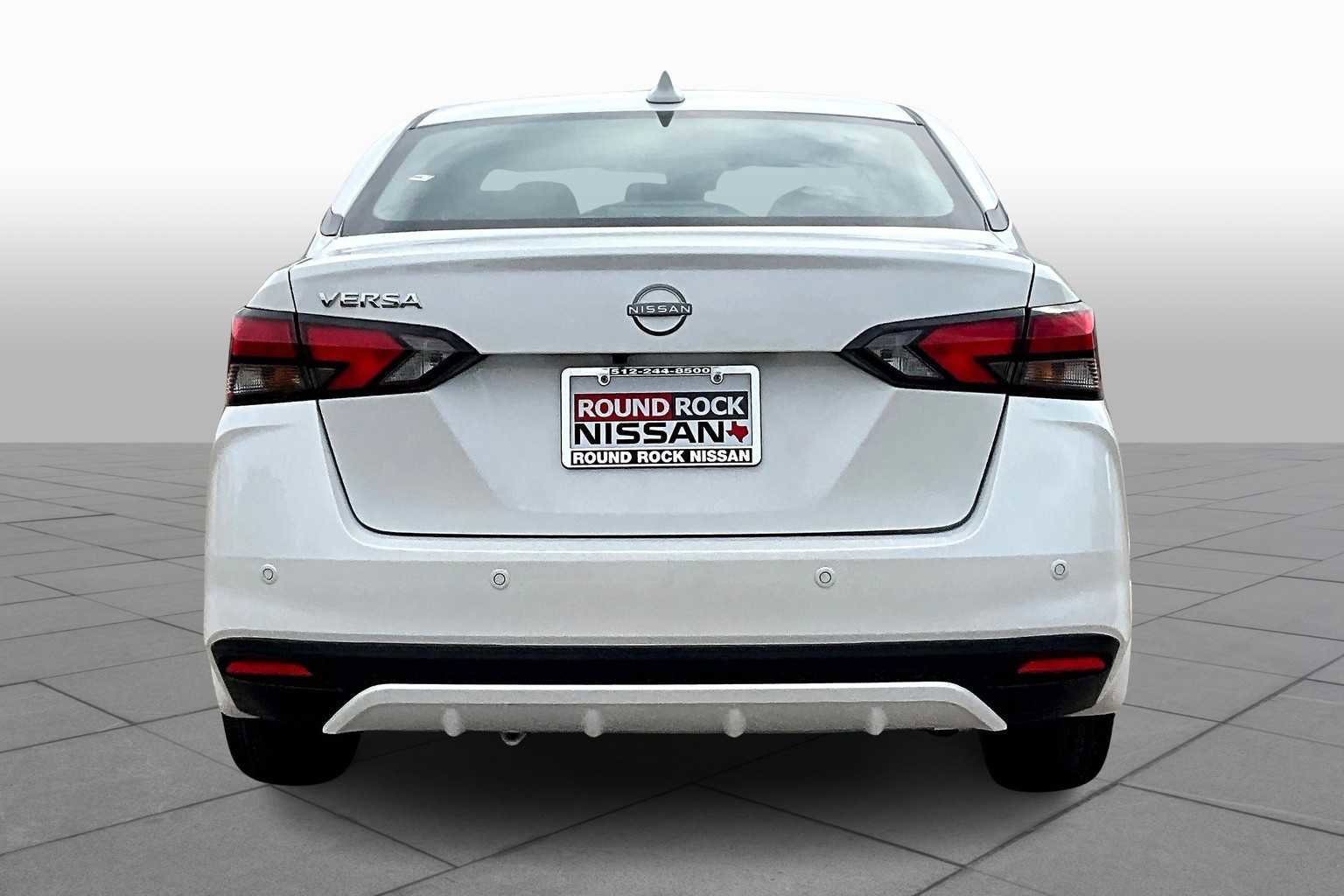 New 2025 Nissan Versa SV w/ Trunk Package FWD image 4