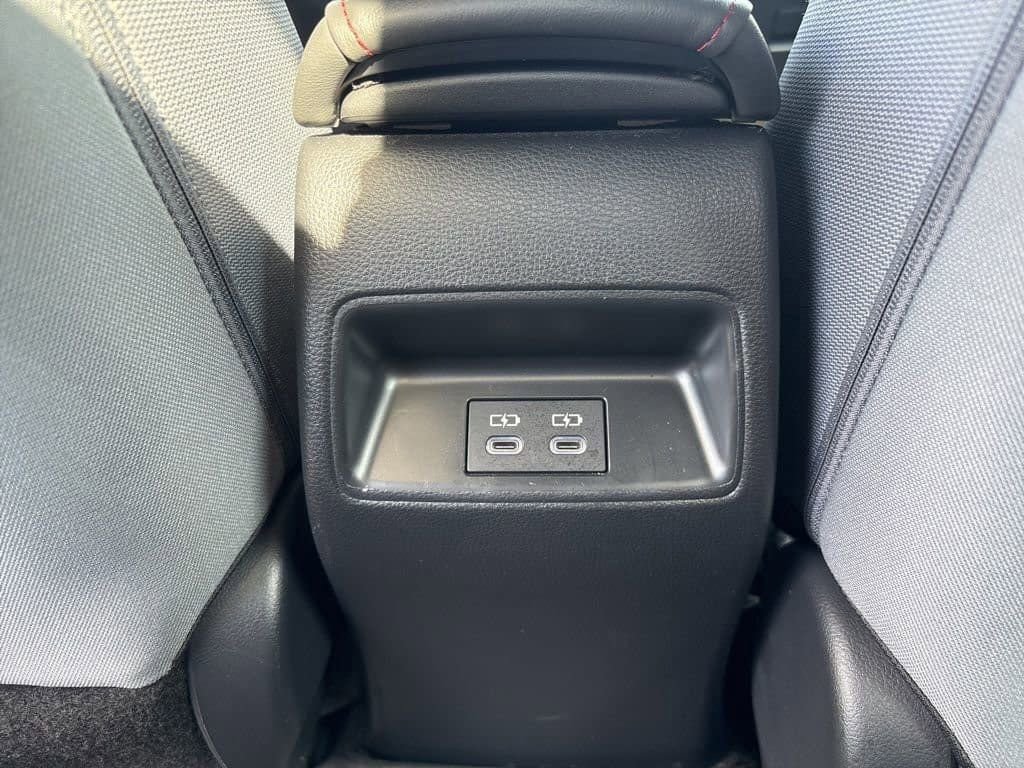 Used 2024 Toyota Corolla SE image 13