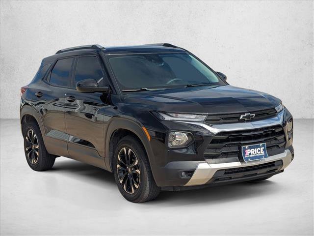 Used 2023 Chevrolet TrailBlazer LT w/ Convenience Package FWD image 3