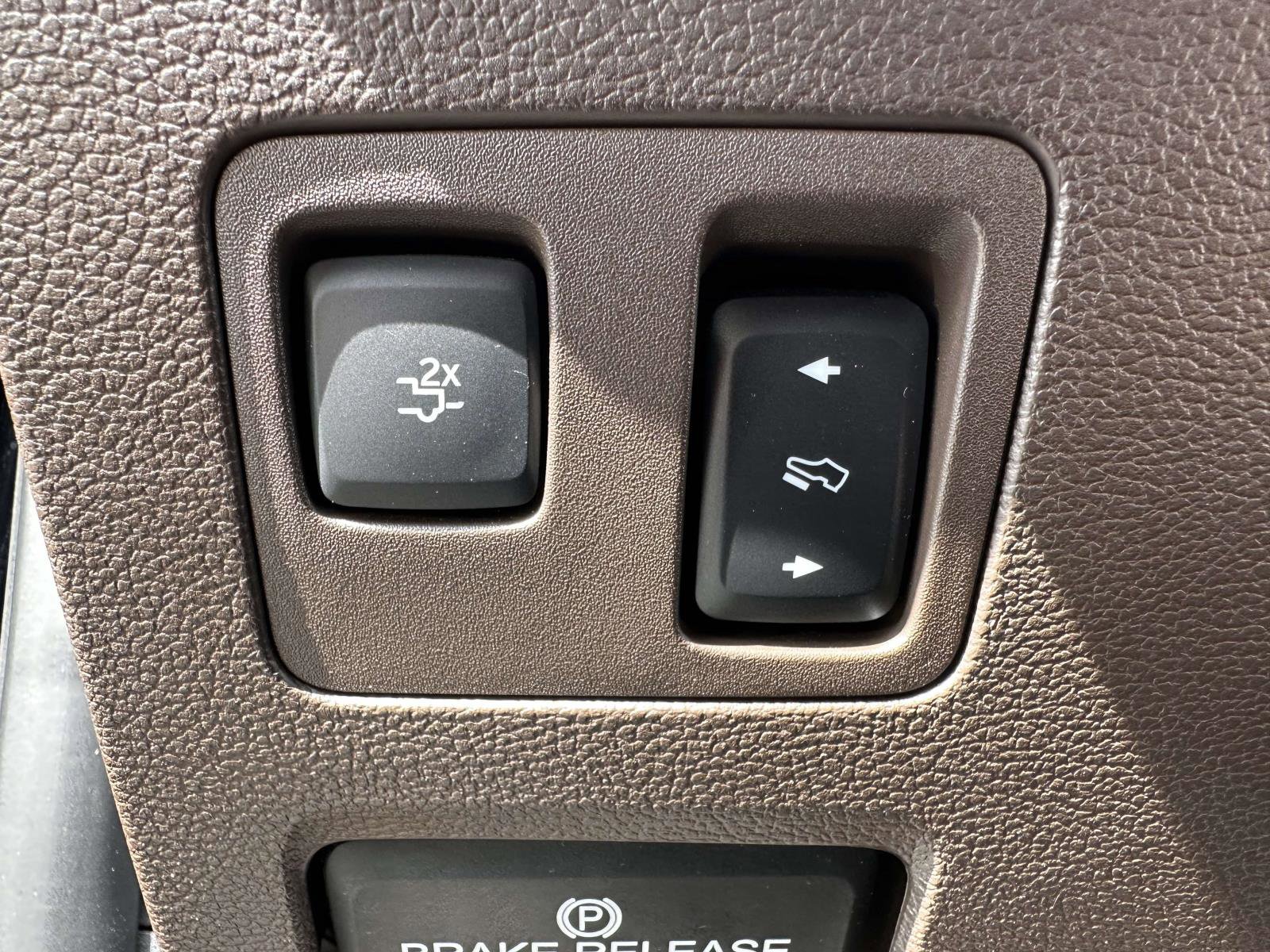 Used 2022 Ford F250 King Ranch w/ King Ranch Ultimate Package image 17