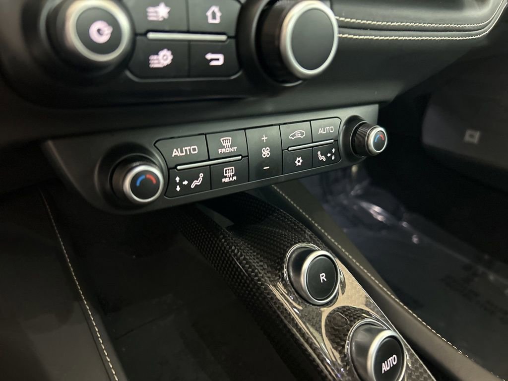Used 2019 Ferrari Portofino image 57