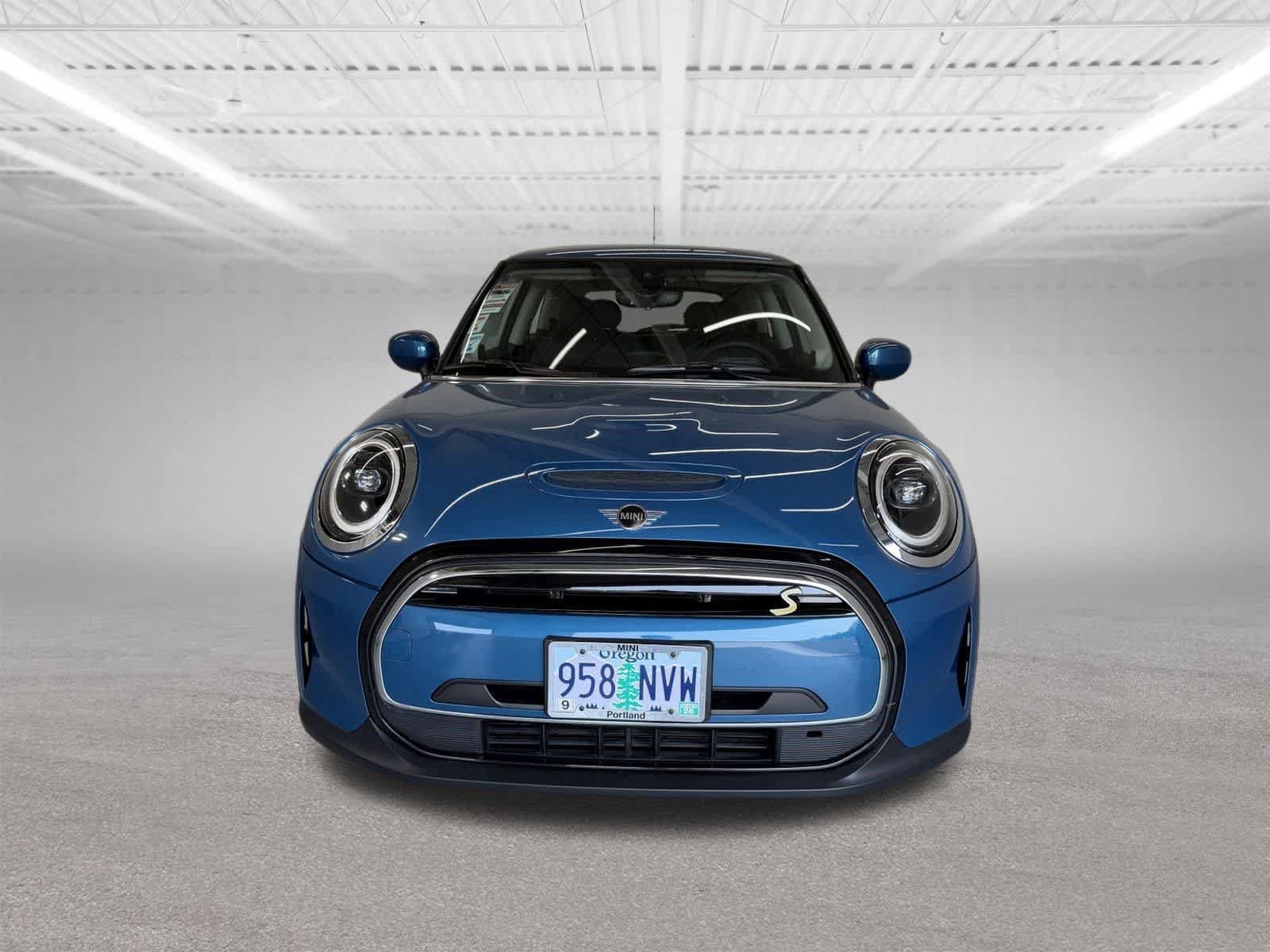Used 2023 MINI Cooper SE FWD image 8