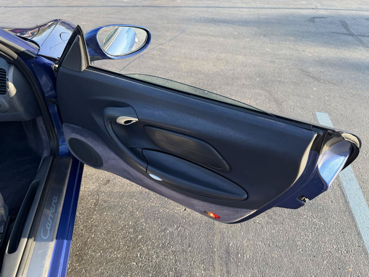 Used 1999 Porsche 911 Cabriolet image 27