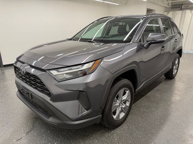 Certified 2025 Toyota RAV4 XLE AWD/4WD image 5