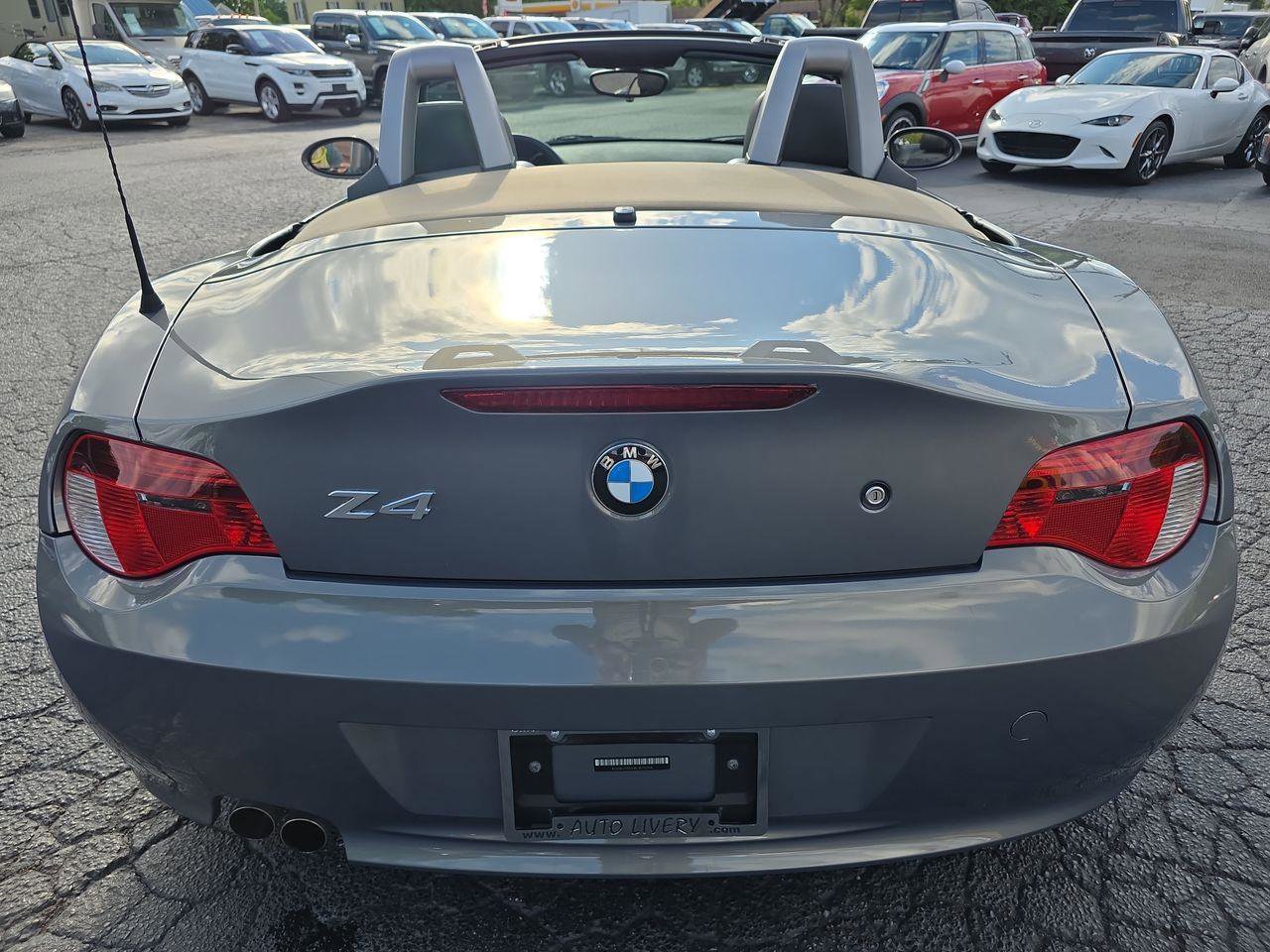 Used 2008 BMW Z4 3.0i RWD image 14