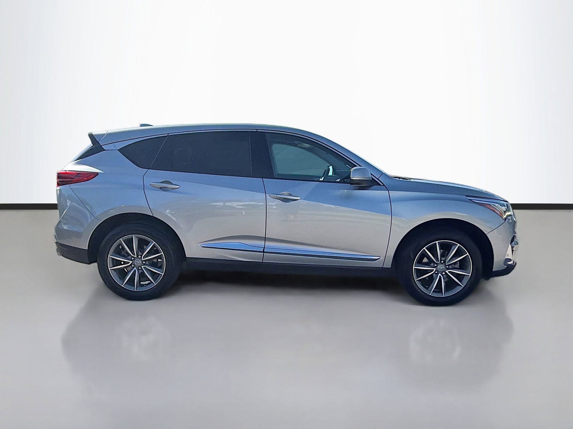 Used 2019 Acura RDX w/ Technology Package image 3