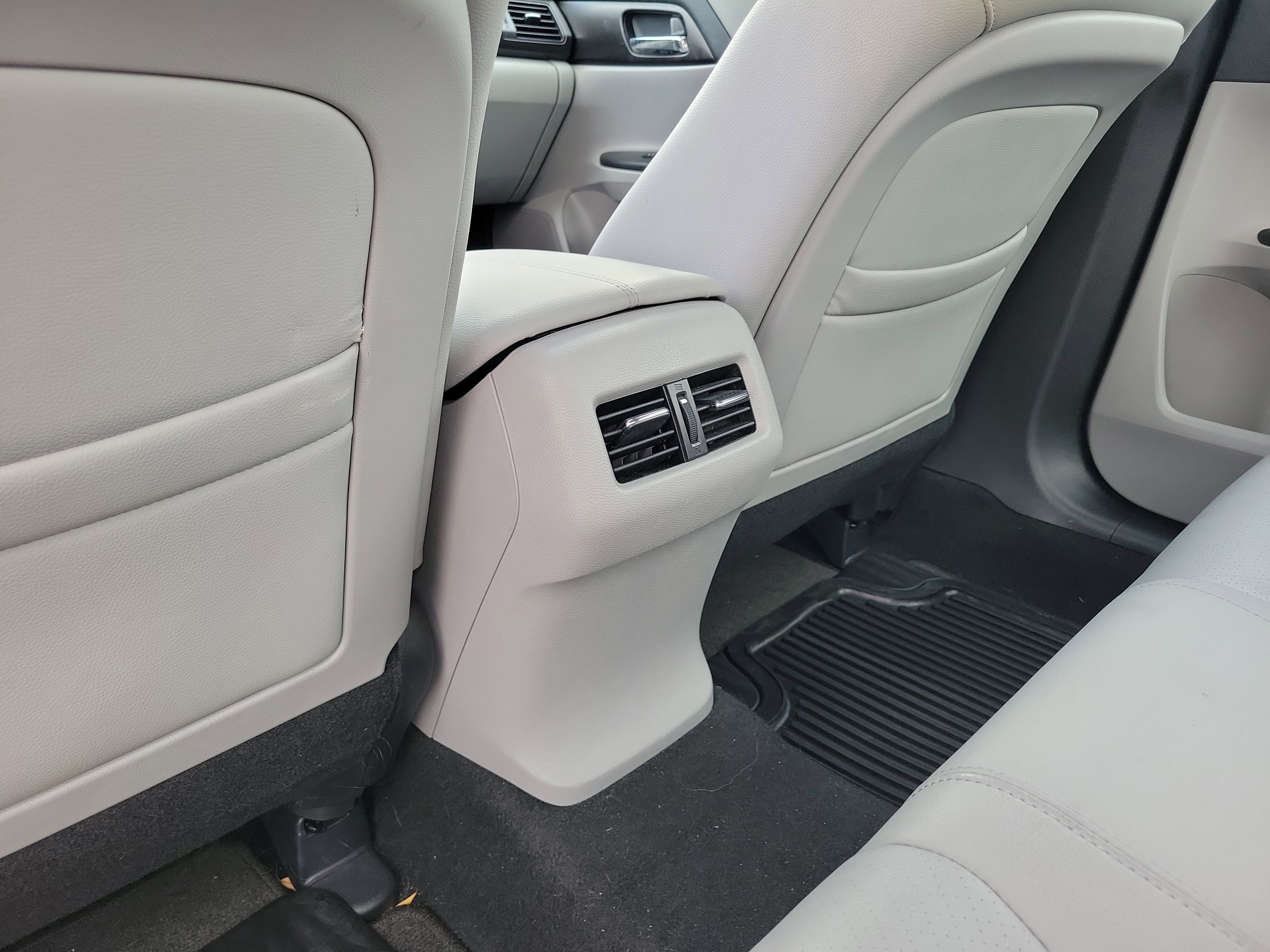 Used 2013 Honda Accord EX-L image 13