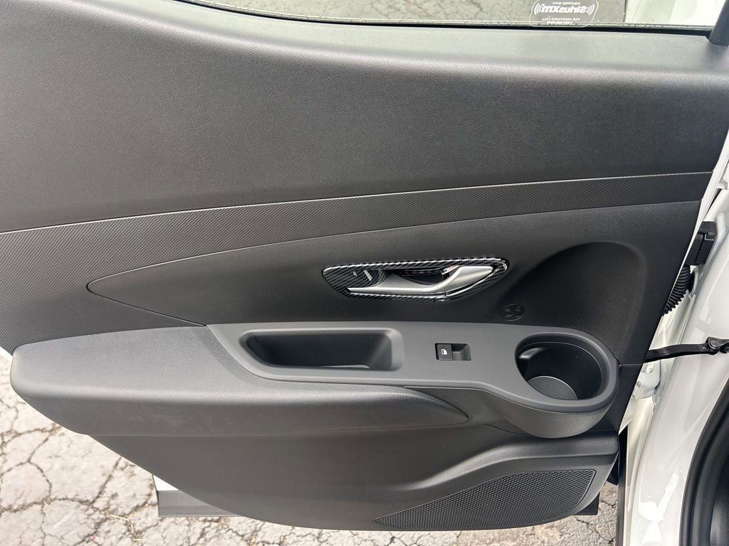 Used 2025 Hyundai Santa Cruz SEL image 36