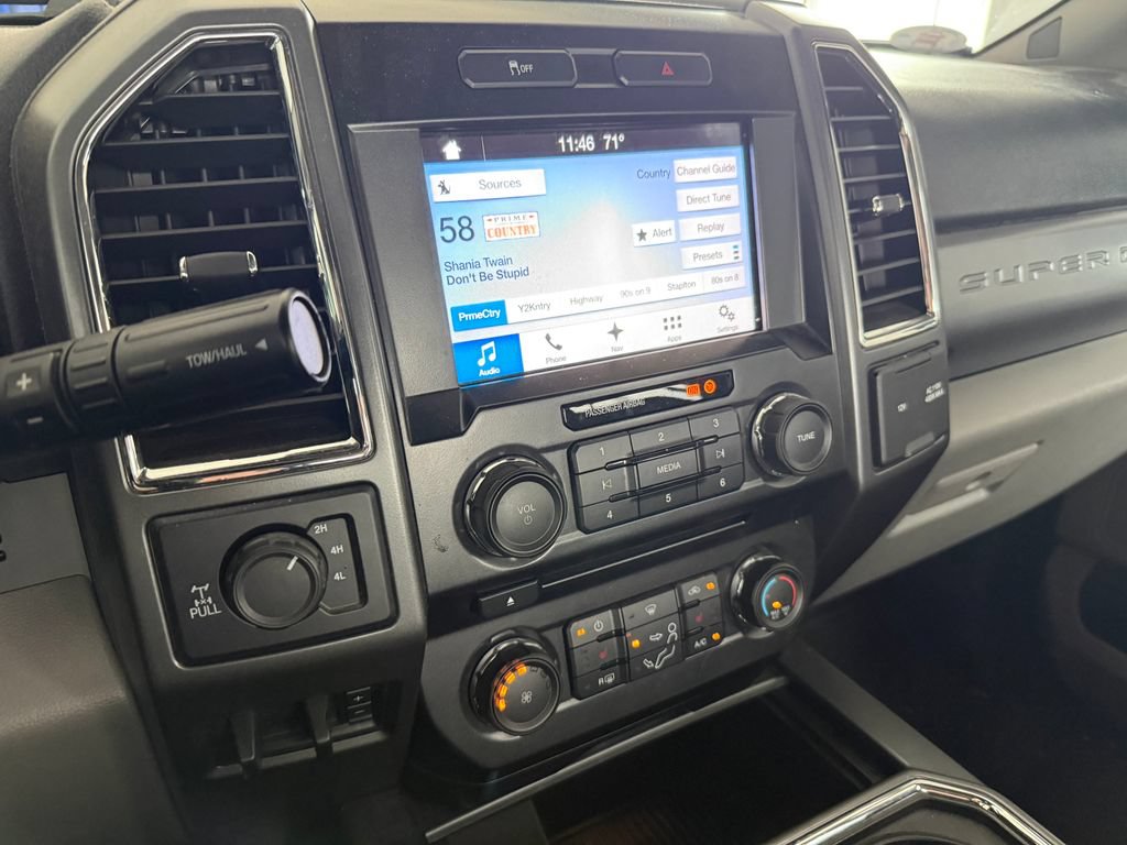 Used 2017 Ford F350 XLT AWD/4WD image 10