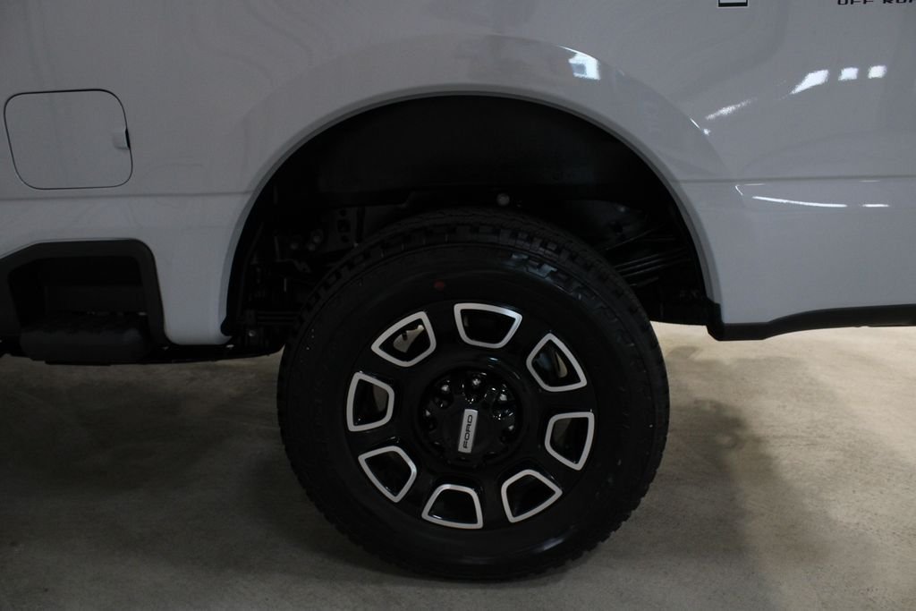 New 2026 Ford F350 Platinum AWD/4WD image 29