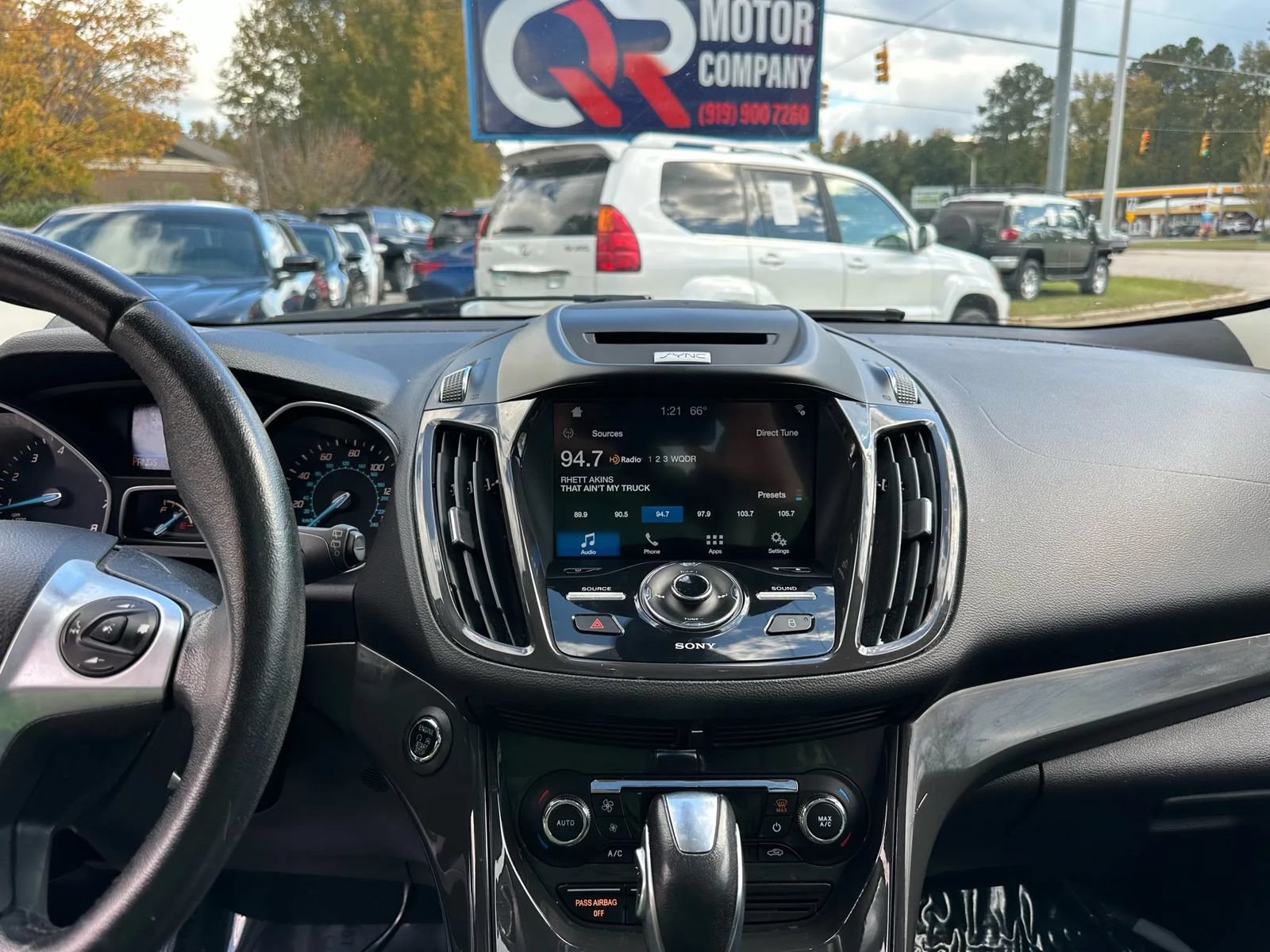Used 2016 Ford Escape Titanium AWD/4WD image 14