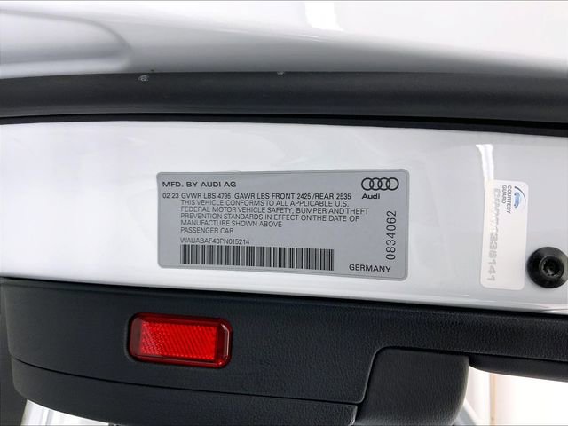 Used 2023 Audi A4 2.0T Premium w/ Convenience Package image 32
