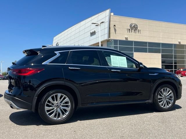 Certified 2024 INFINITI QX50 Luxe FWD image 5