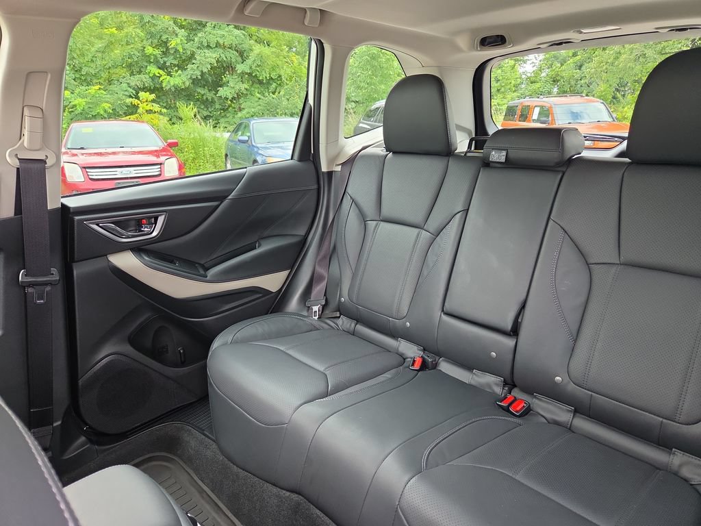 Certified 2023 Subaru Forester Limited AWD/4WD image 2