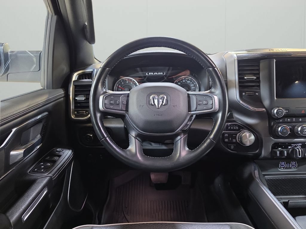 Used 2022 RAM 1500 Laramie w/ Sport Appearance Package AWD/4WD image 18