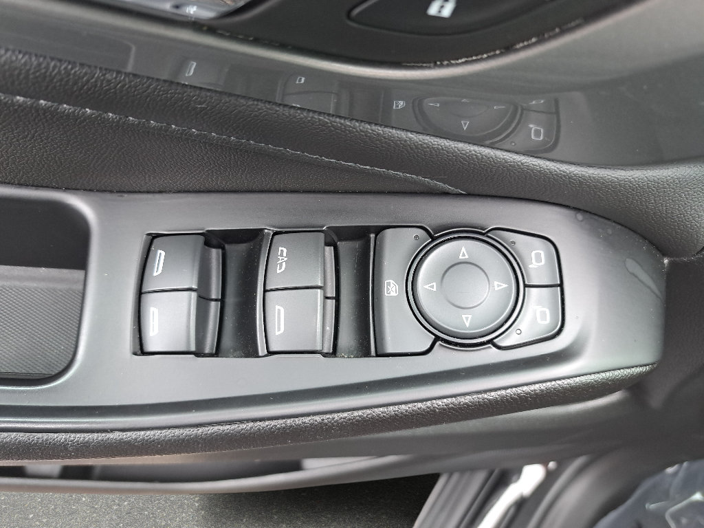 Used 2023 Chevrolet Traverse LT AWD/4WD image 29