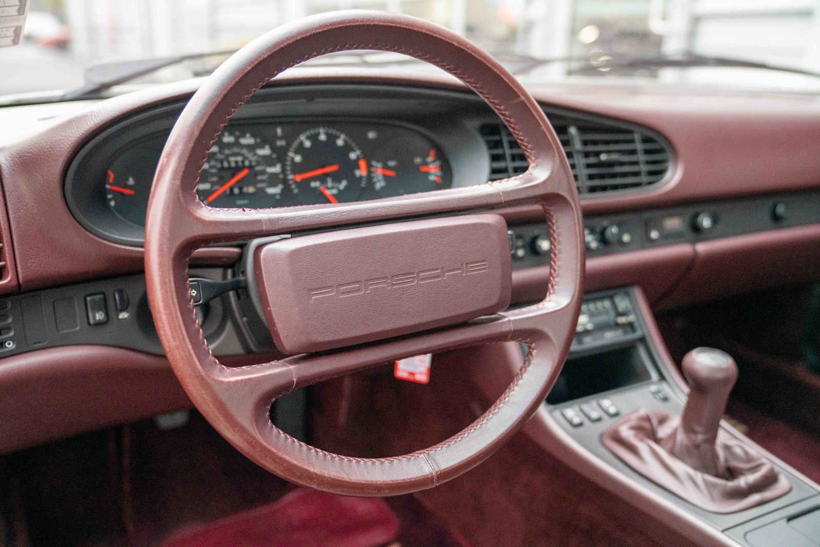 Used 1986 Porsche 944 Turbo RWD image 20
