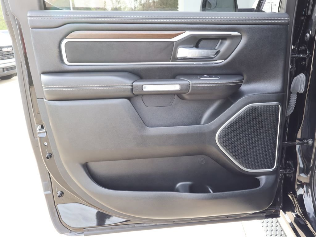Used 2021 RAM 1500 Laramie AWD/4WD image 26
