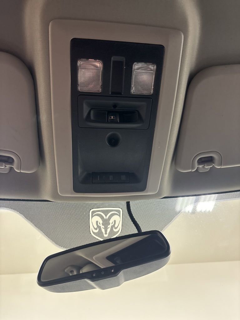 Used 2012 RAM 2500 Laramie w/ Chrome Accents Group image 14