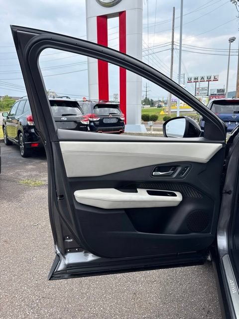 Certified 2023 Nissan Ariya FWD image 10