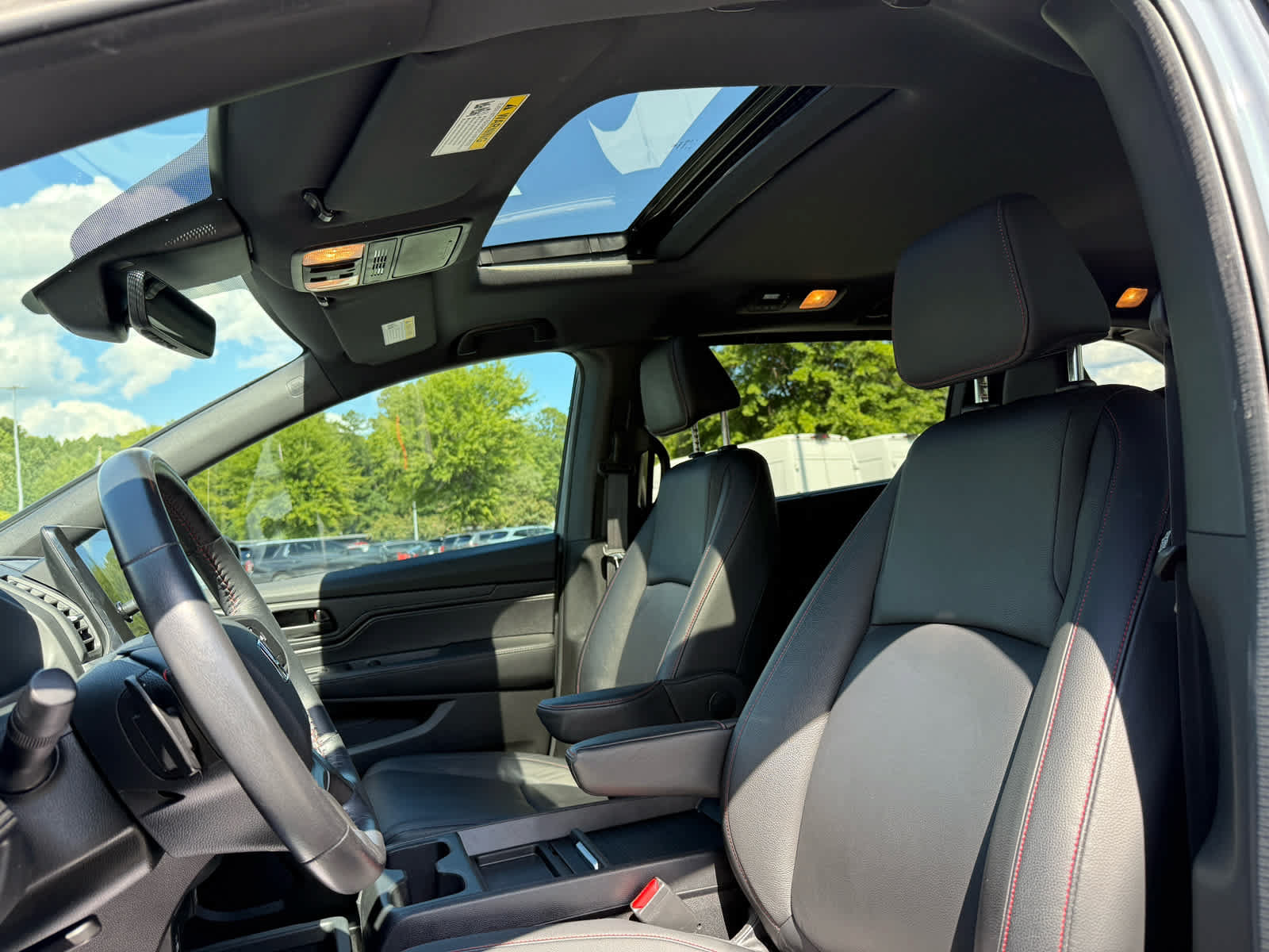 Used 2024 Honda Odyssey Sport image 21