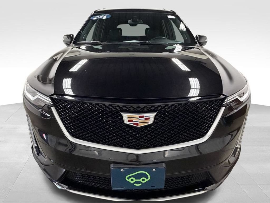 Certified 2024 Cadillac XT6 Sport w/ LPO, Floor Liner Package AWD/4WD image 4