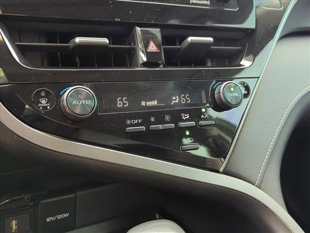 Used 2024 Toyota Camry SE w/ Convenience Package image 22