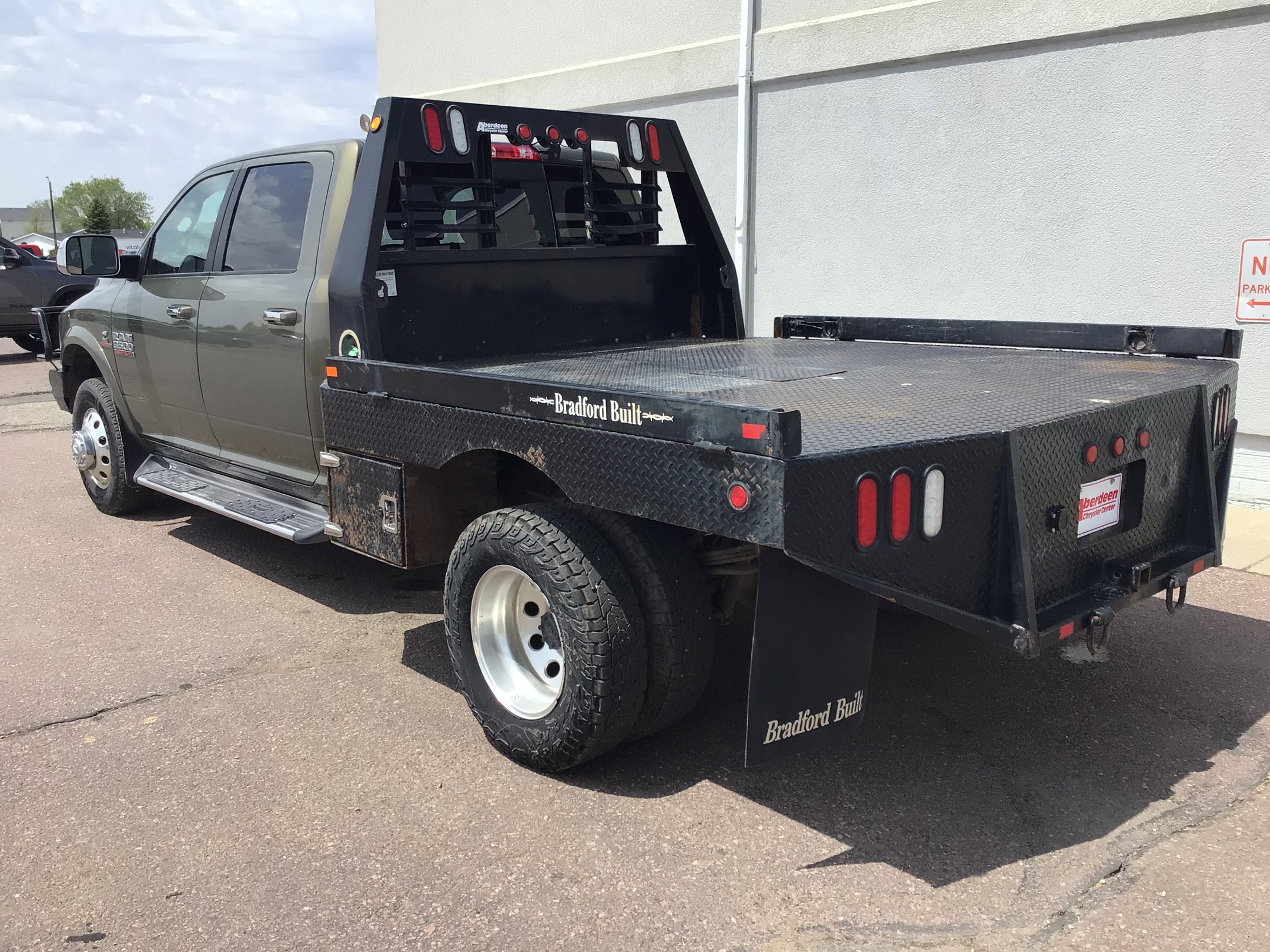 Used 2015 RAM 3500 Laramie w/ Cold Weather Group AWD/4WD image 7