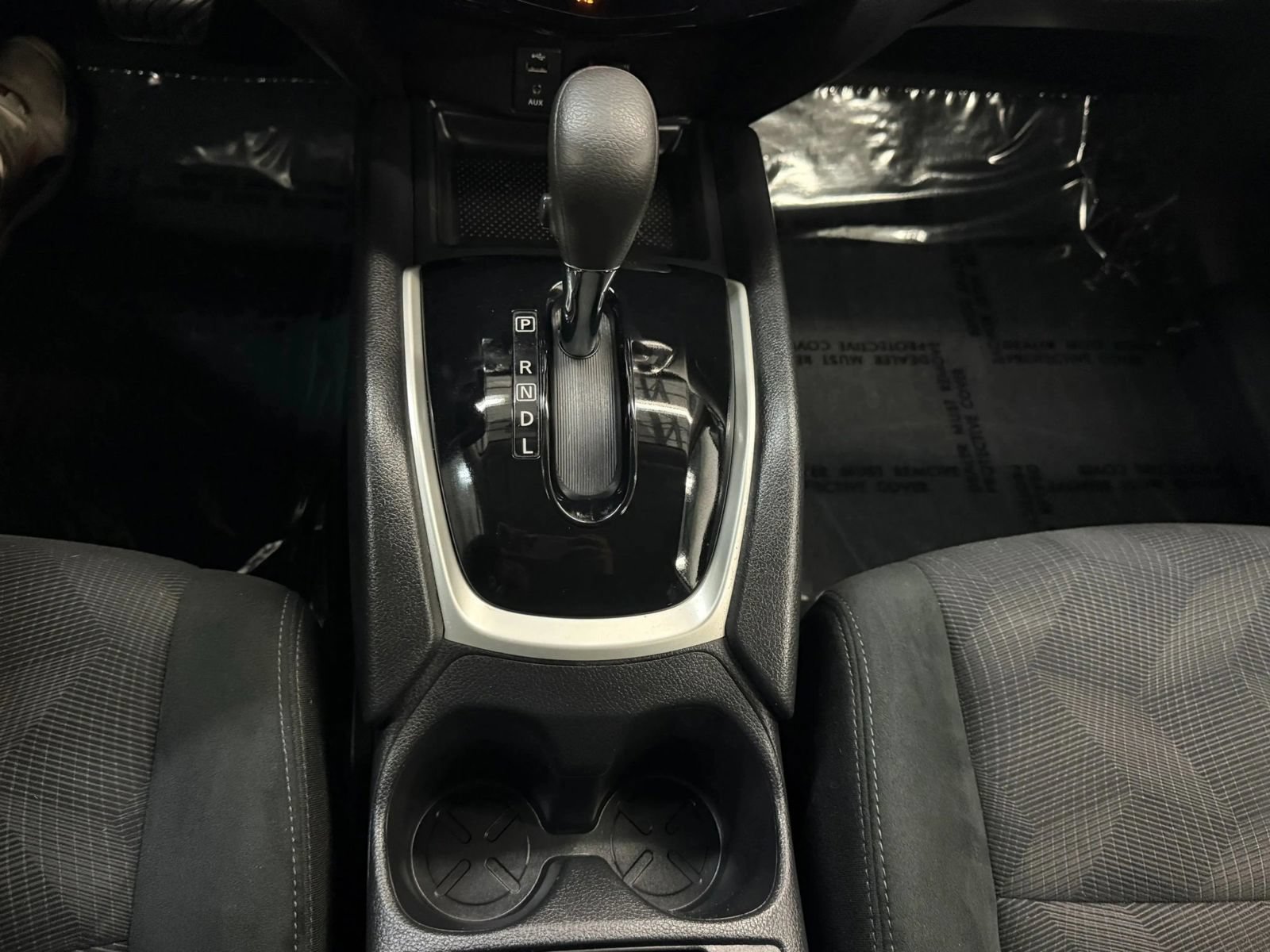 Used 2016 Nissan Rogue SV w/ SV Premium Package AWD/4WD image 36