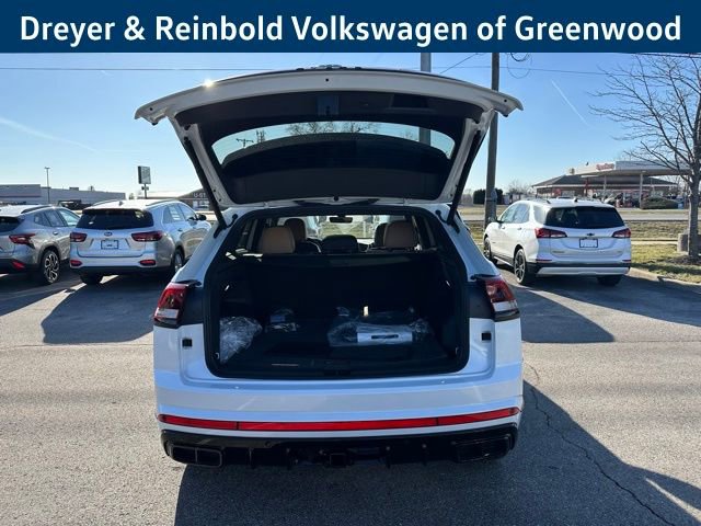 New 2026 Volkswagen Atlas Cross Sport SEL R-Line image 31