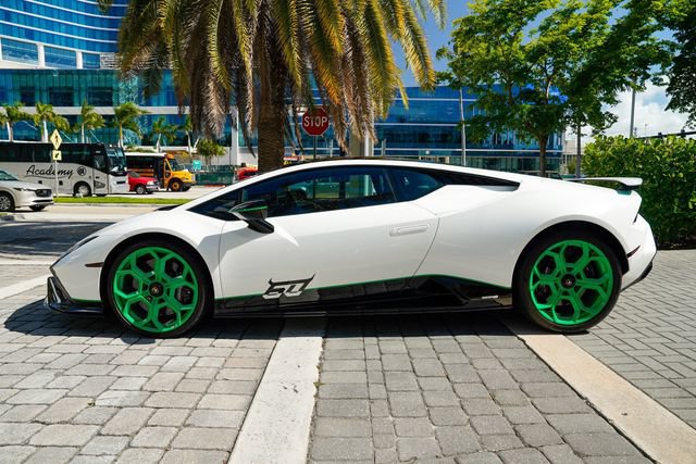 Used 2023 Lamborghini Huracan Tecnica RWD image 14