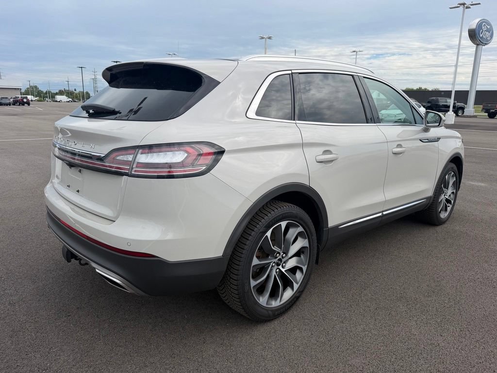 Used 2021 Lincoln Nautilus Reserve w/ Class II Trailer Tow Package AWD/4WD image 6