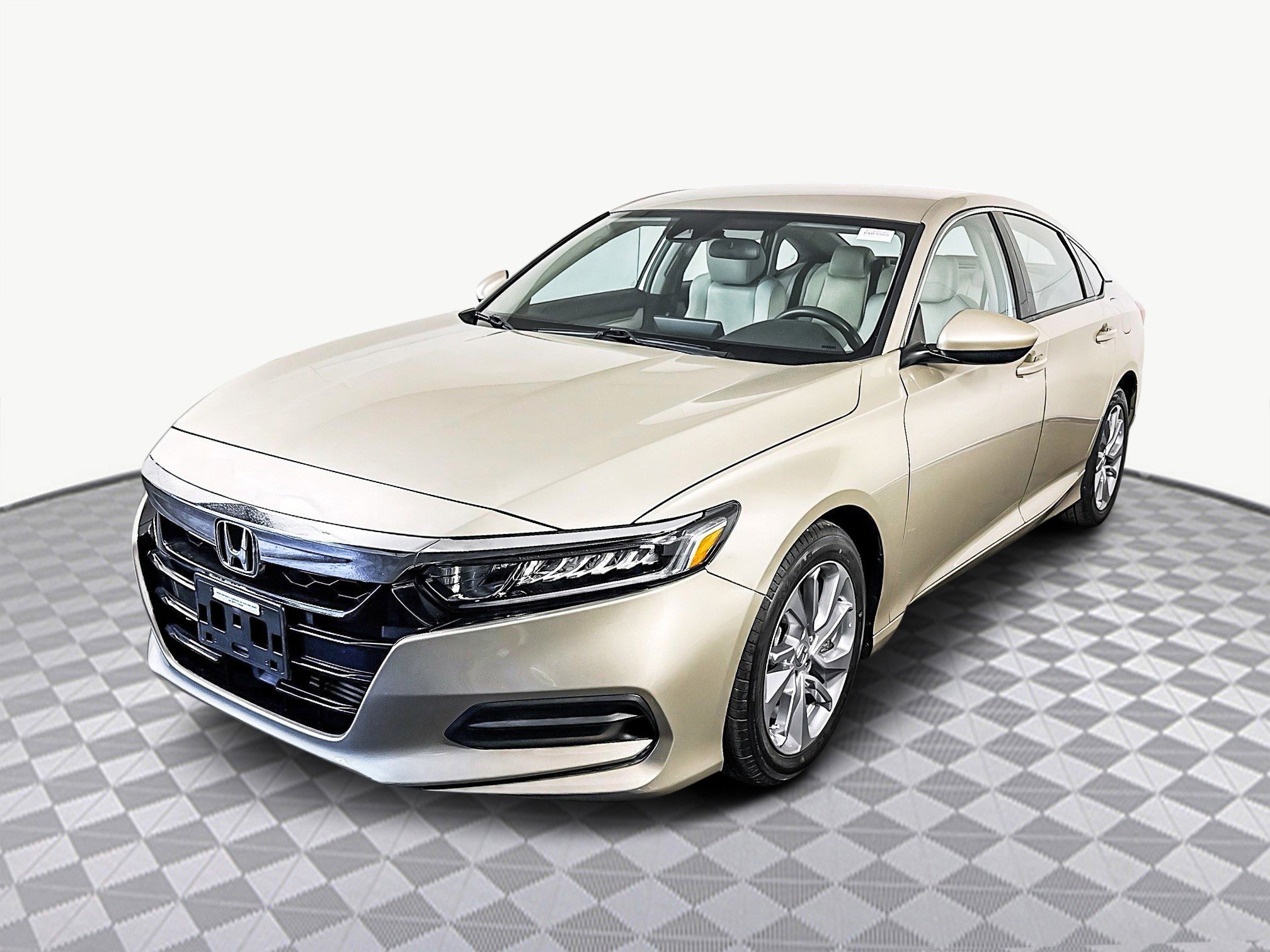 Used 2018 Honda Accord LX image 4