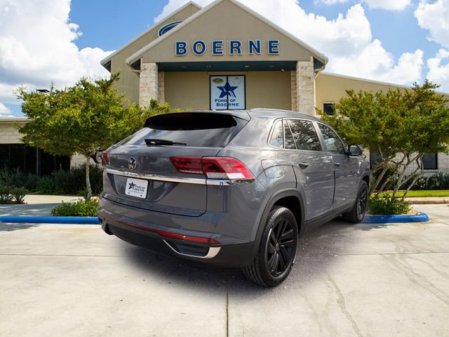 Used 2021 Volkswagen Atlas Cross Sport SE image 5