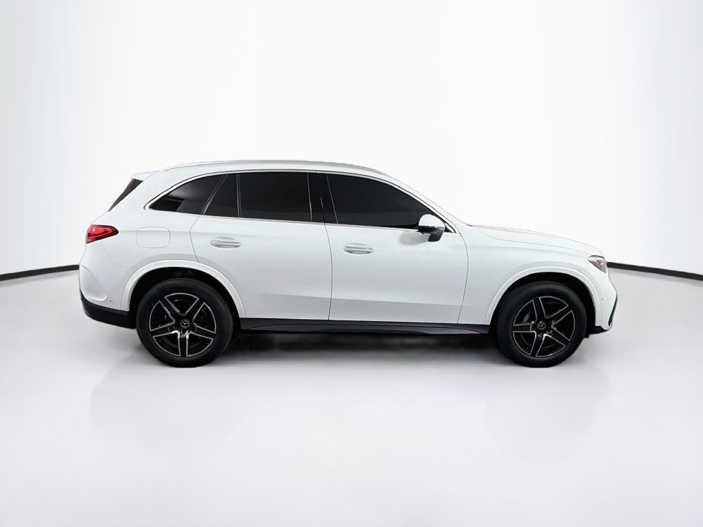 Certified 2025 Mercedes-Benz GLC 350e 4MATIC image 8