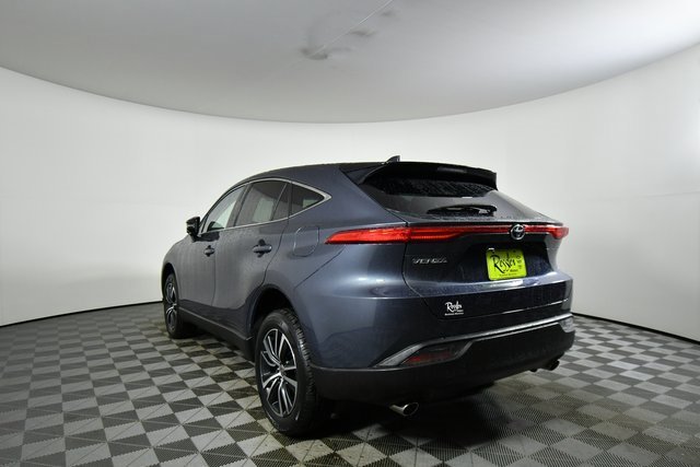 Used 2024 Toyota Venza LE image 13