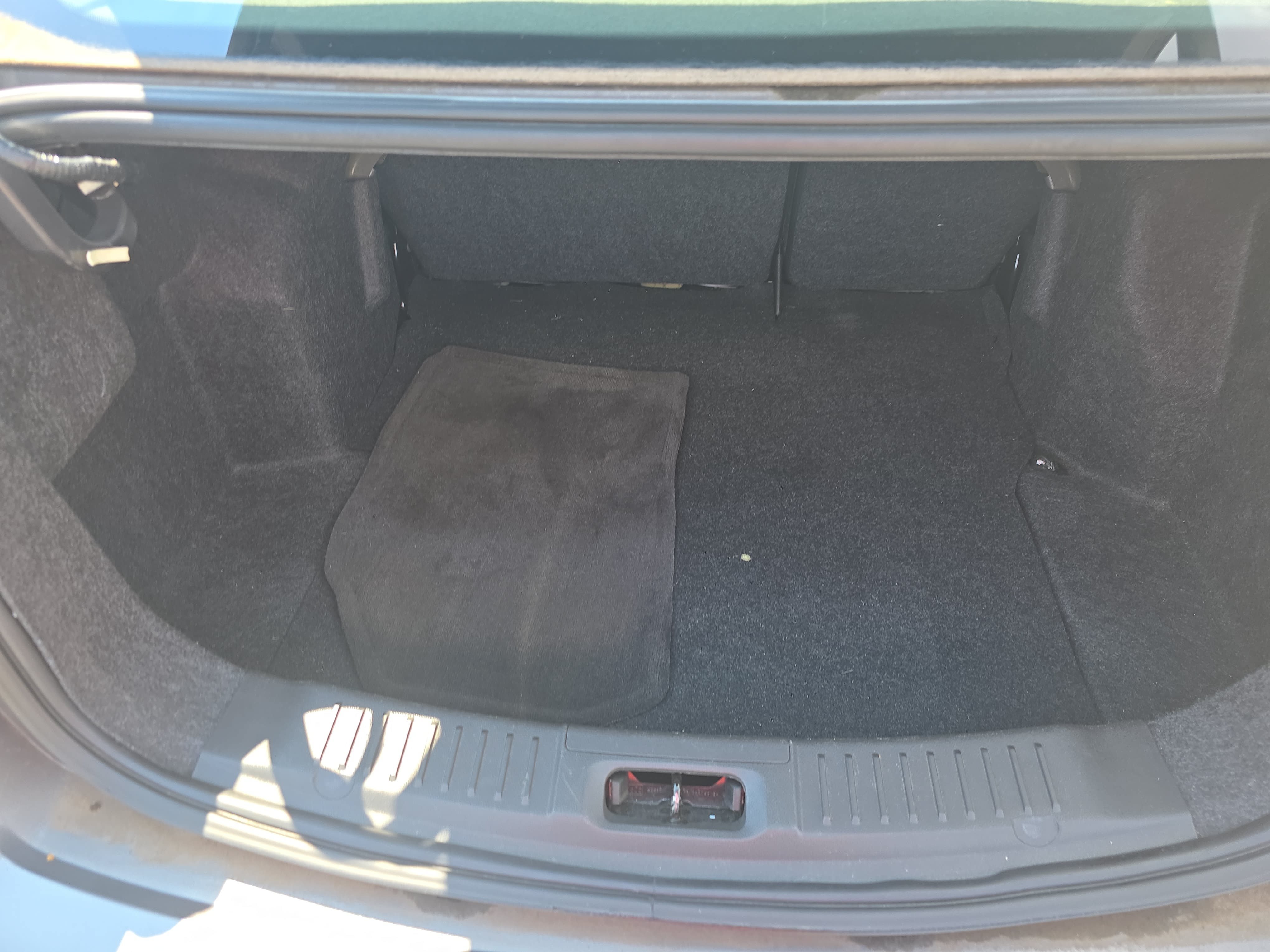 Used 2014 Ford Fiesta SE FWD image 12