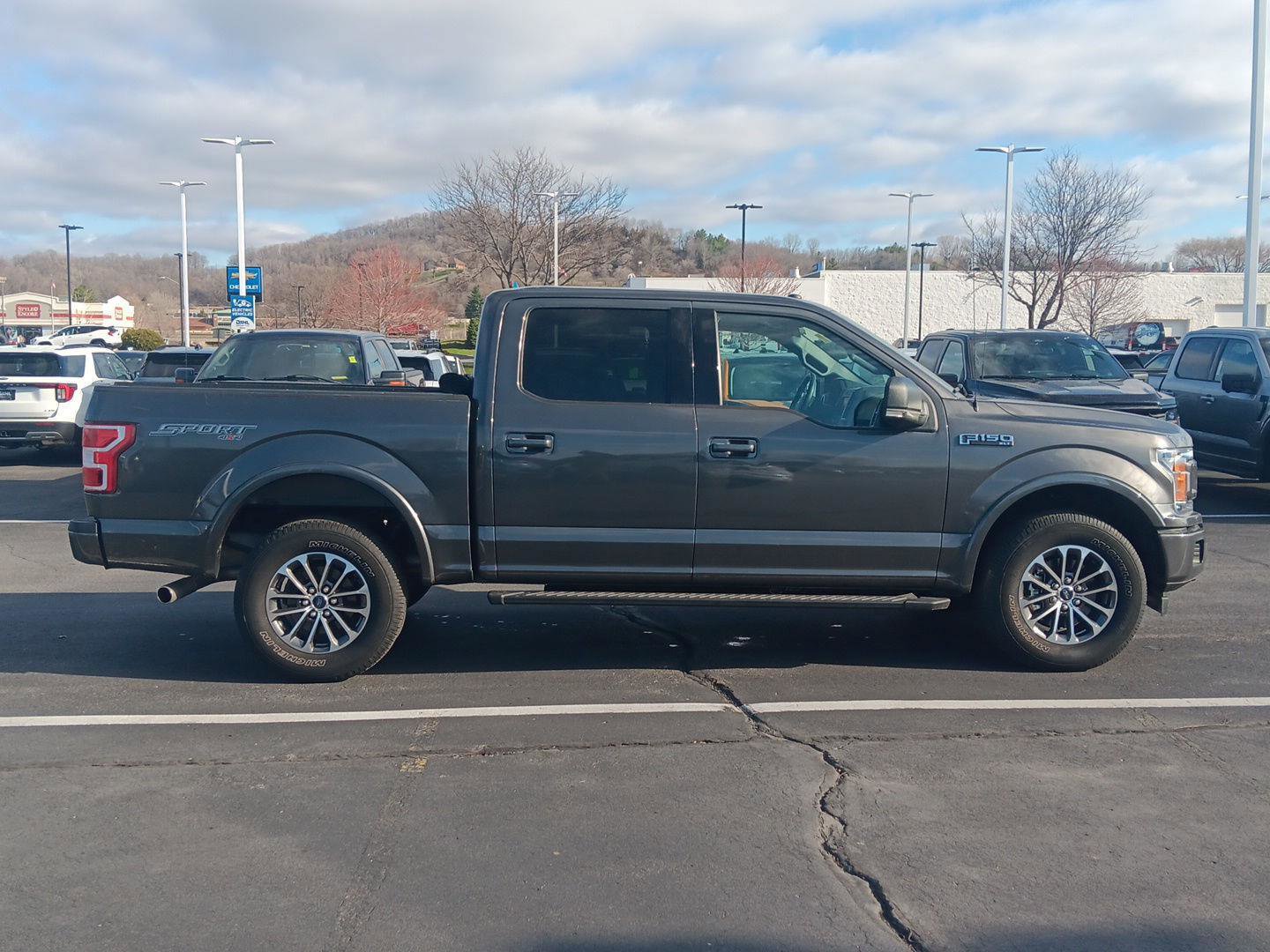 Used 2018 Ford F150 XLT w/ Equipment Group 302A Luxury image 3