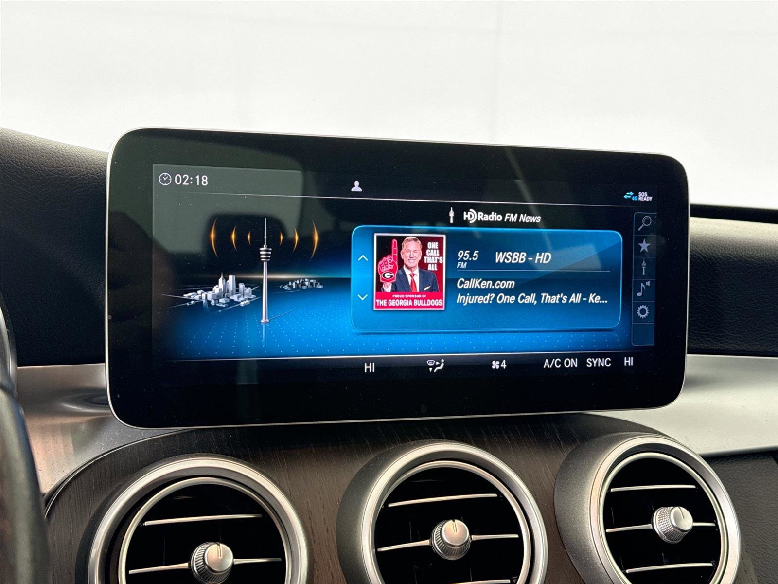 Used 2020 Mercedes-Benz C 300 4MATIC Sedan image 24