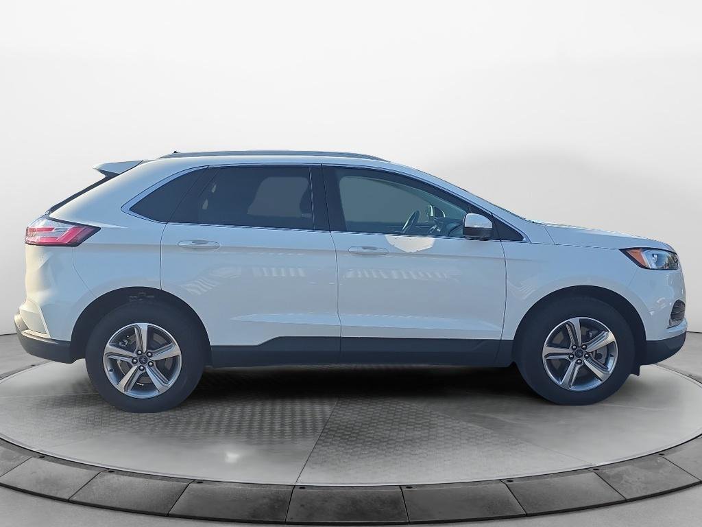 Certified 2022 Ford Edge SEL w/ Convenience Package image 7