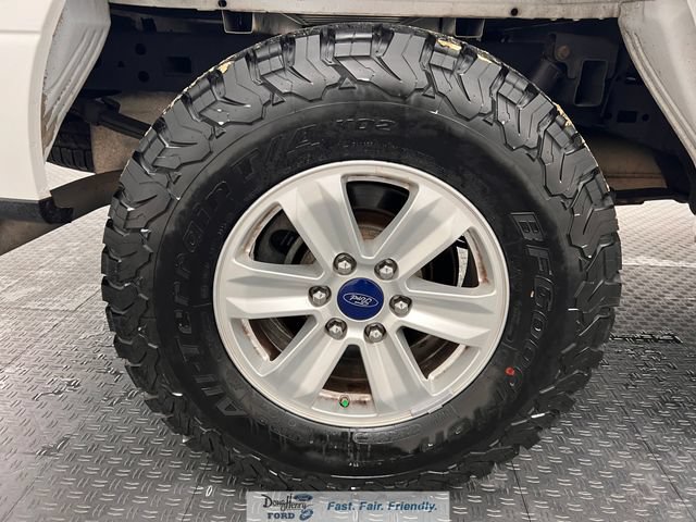 Used 2016 Ford F150 XLT AWD/4WD image 15