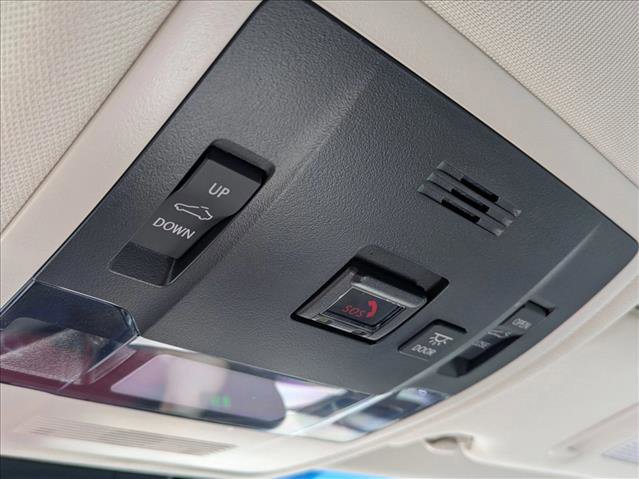 Used 2025 Lexus ES 350 w/ Premium Package image 15